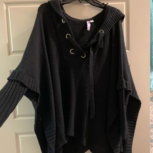 Black knitted fashion poncho